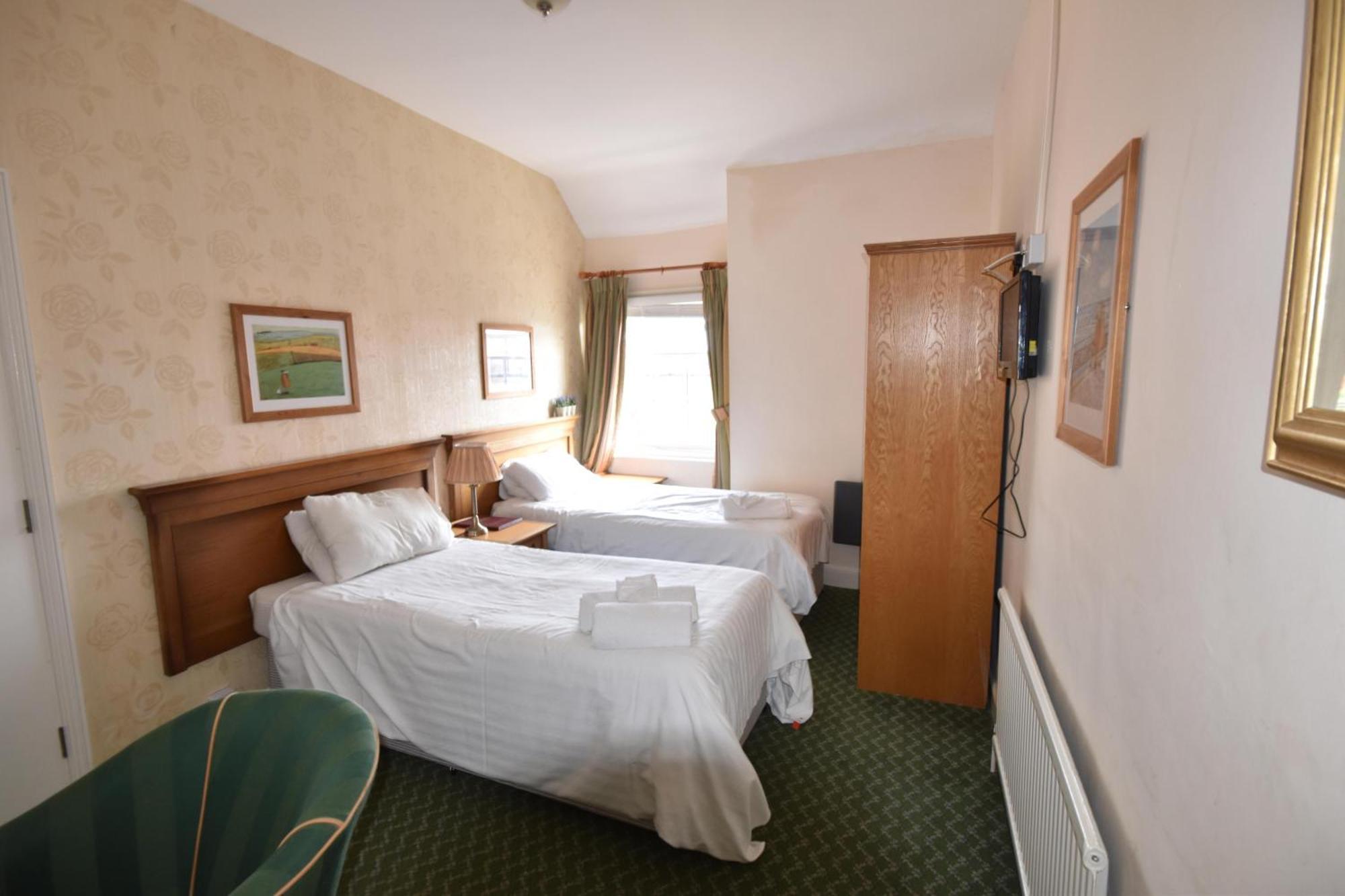 The Bell Aparthotel