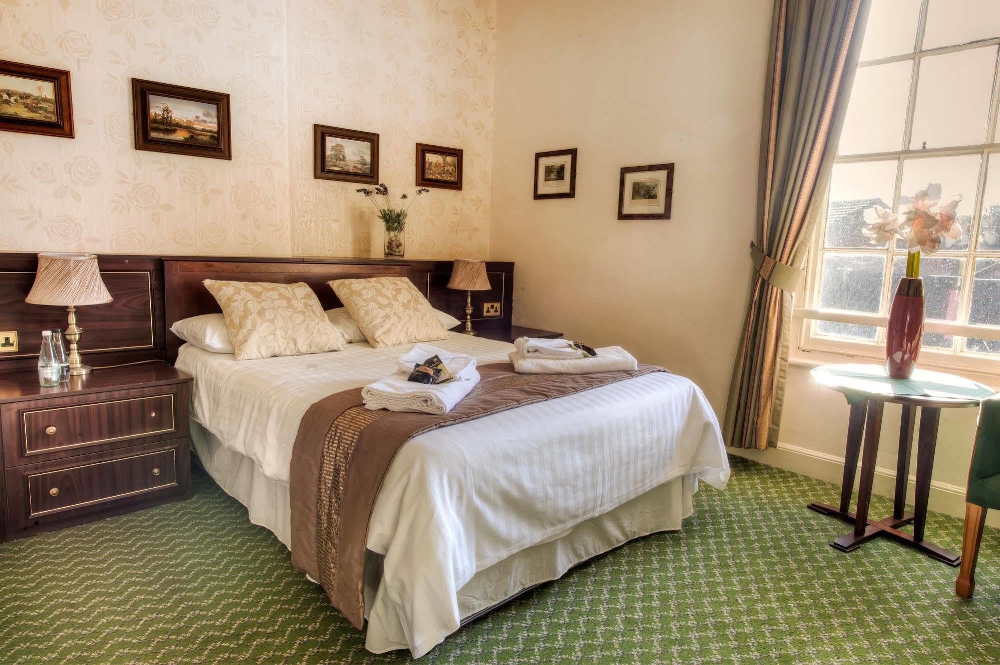 Aparthotel The Bell 3*